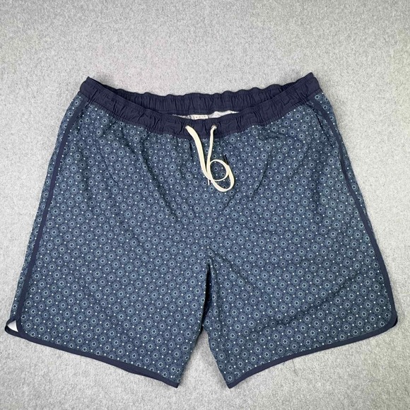 Fair Harbor Trunks Men XXL Swim Shorts Lined Pockets Elastic Waist Geometric - Picture 1 of 7